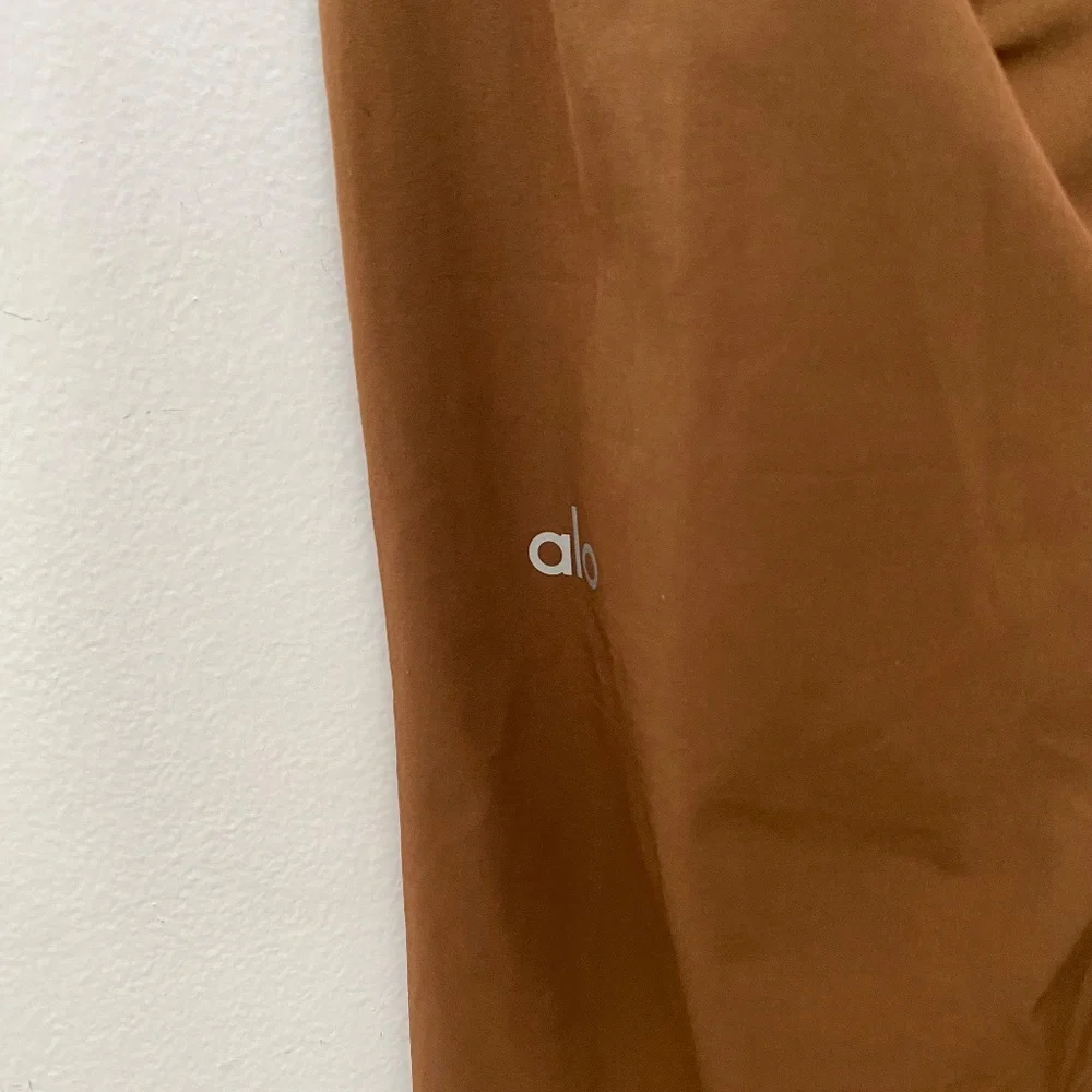 ALO Yoga Brown Wide-Leg Trouser Pants